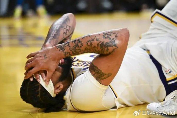 NBA球员受伤，将缺席多场比赛
