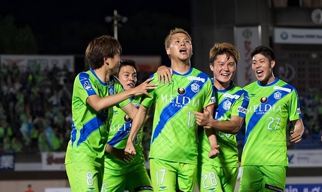 东京FC主场大胜，成功晋级下一轮比赛